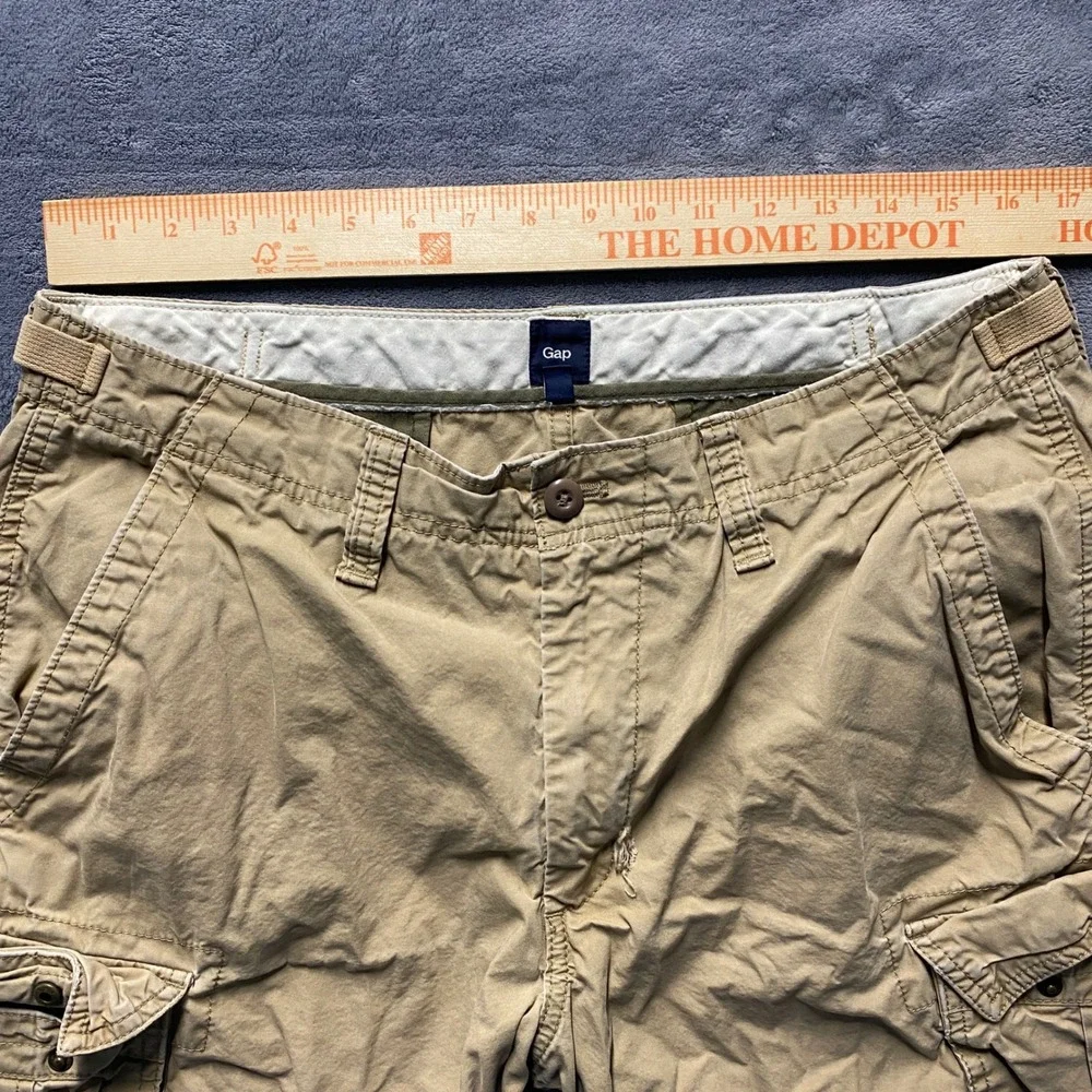 Gap Shorts Mens 34 Cargo Khaki Tan Wide Leg Utility Outdoor Baggy Made in 2010